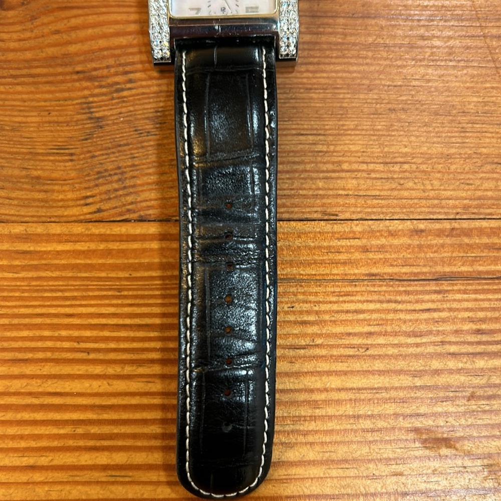 Guess Watch - Picture 4 of 8
